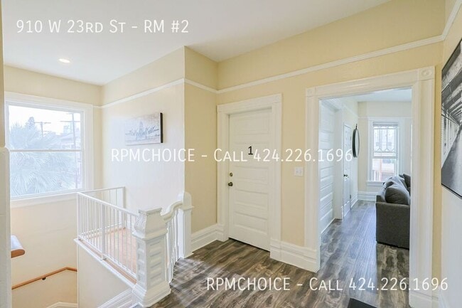 Foto del edificio - 910 W 23rd St