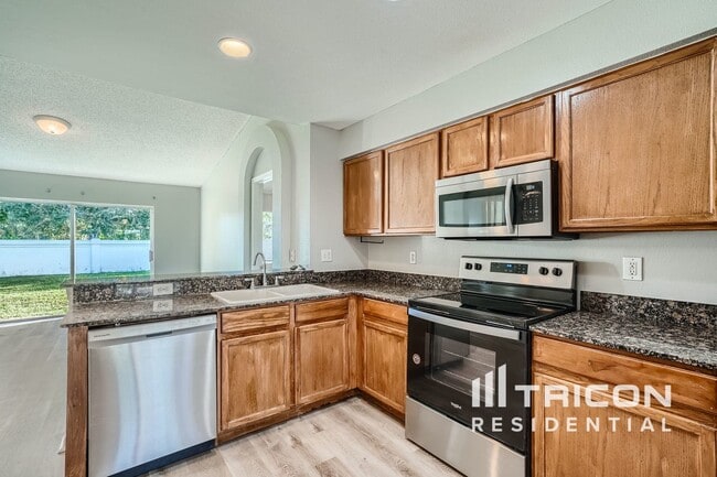Foto del edificio - 11809 Brenford Crest Dr