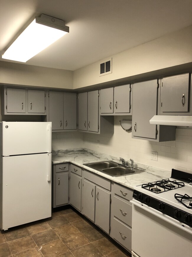 Updated kitchen - 2740 40th St