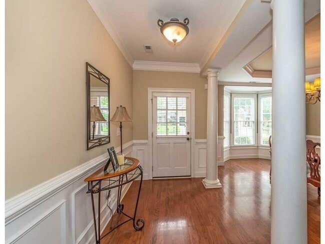 Foto del edificio - 3420 Bridge Mill Ct