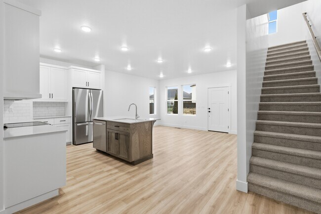 Foto del edificio - 2144 E Deep Purple Ln