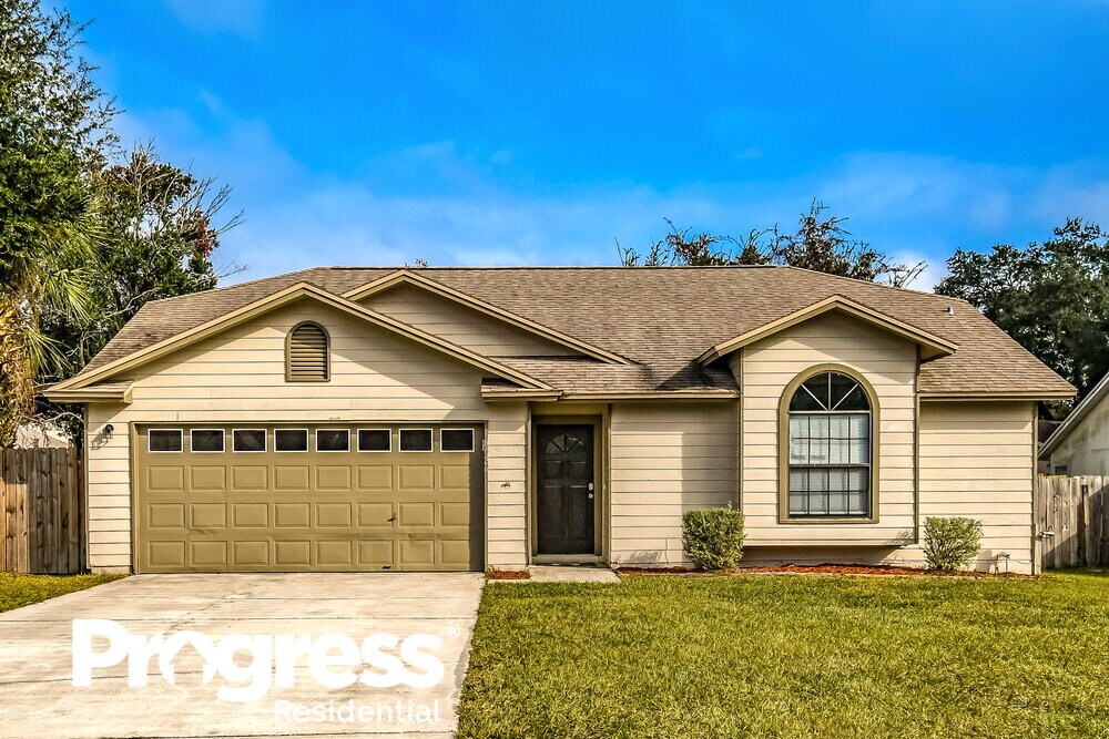 Foto principal - 8026 Fleur De Lis Dr