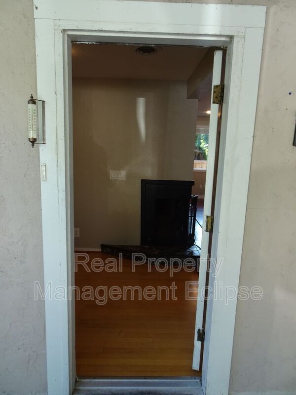 Photo - 6061 NE 135th St House