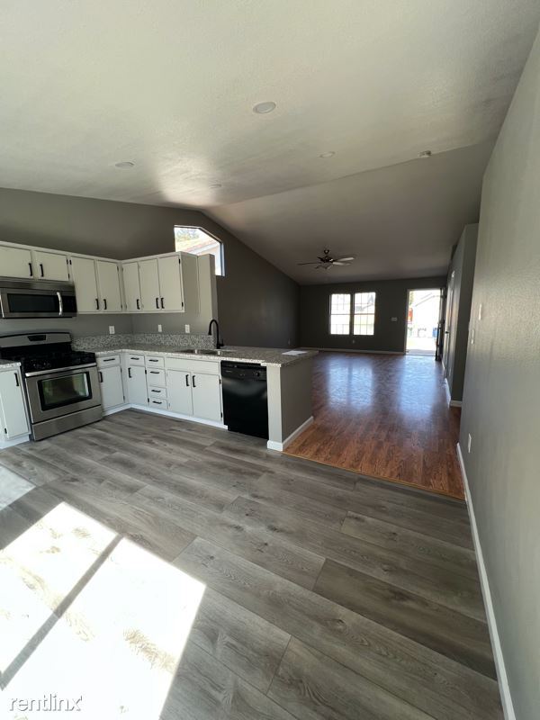 Building Photo - 4 br, 2 bath House - 434 El Portal Ct