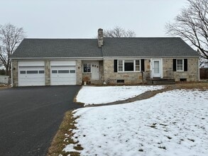 Building Photo - 975 Westminster Ave