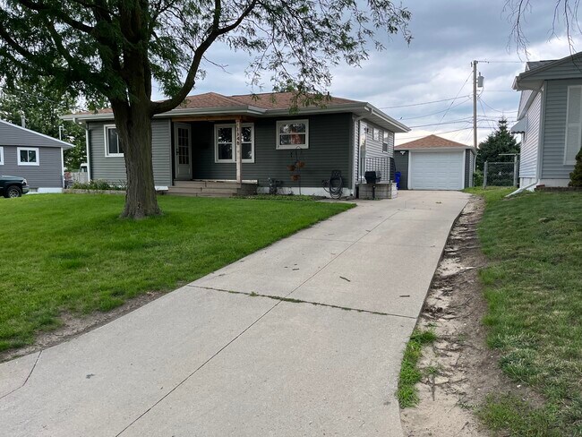 Foto del edificio - 1148 Clifton St NE