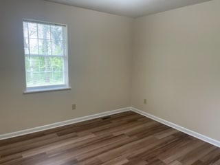 Building Photo - 209 S Bigby Dr