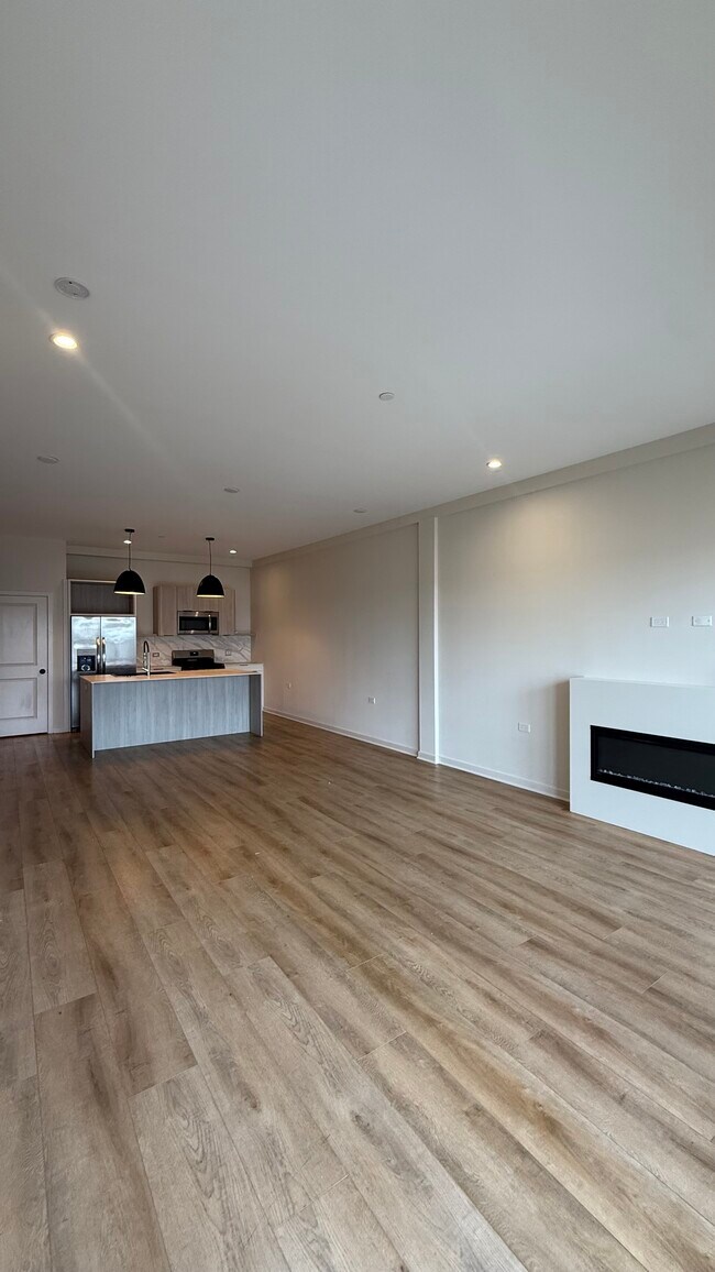 Foto del edificio - 3207 N Narragansett Ave