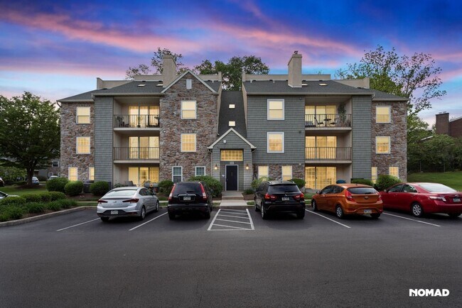 Foto del edificio - Charming 2BR Condo in East Norriton