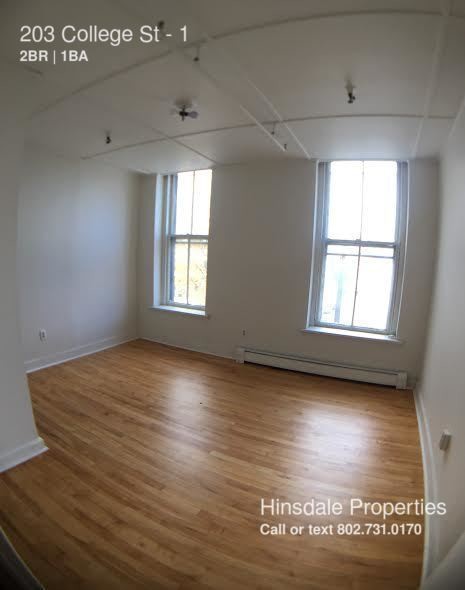 Building Photo - 203 College St