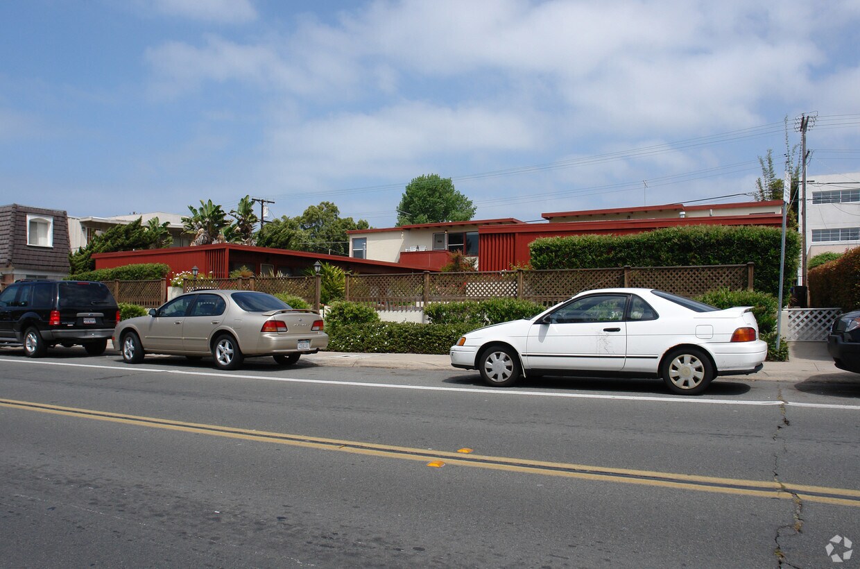 Primary Photo - 1234 Pacific Beach Dr