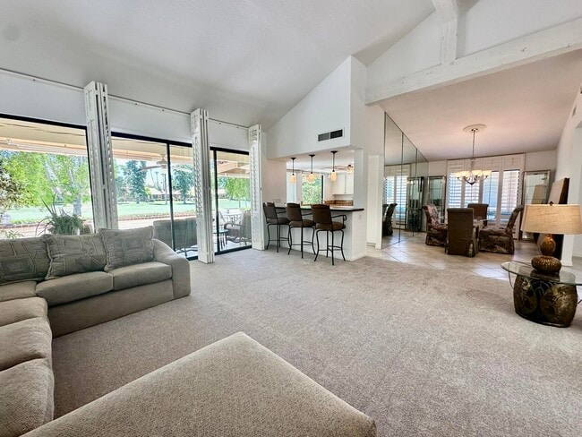 Building Photo - 239 Santa Barbara Cir