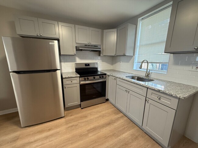 Foto del edificio - 741 E Willard St