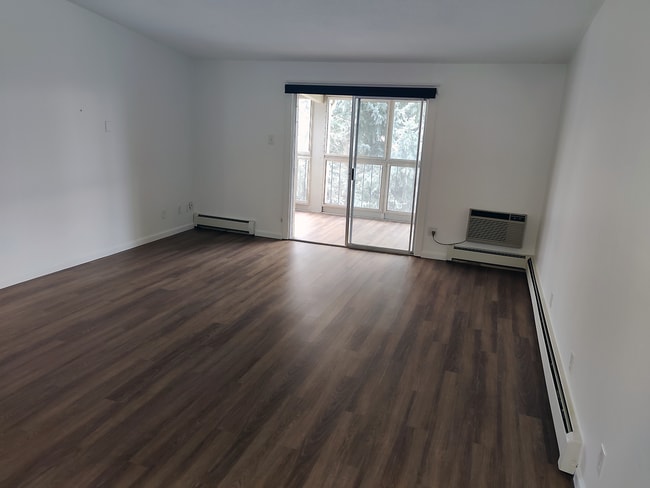 Living Room - 3022 S Wheeling Way
