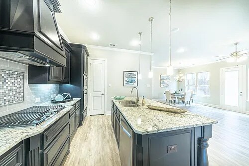 Foto del edificio - 403 Parrino pkwy