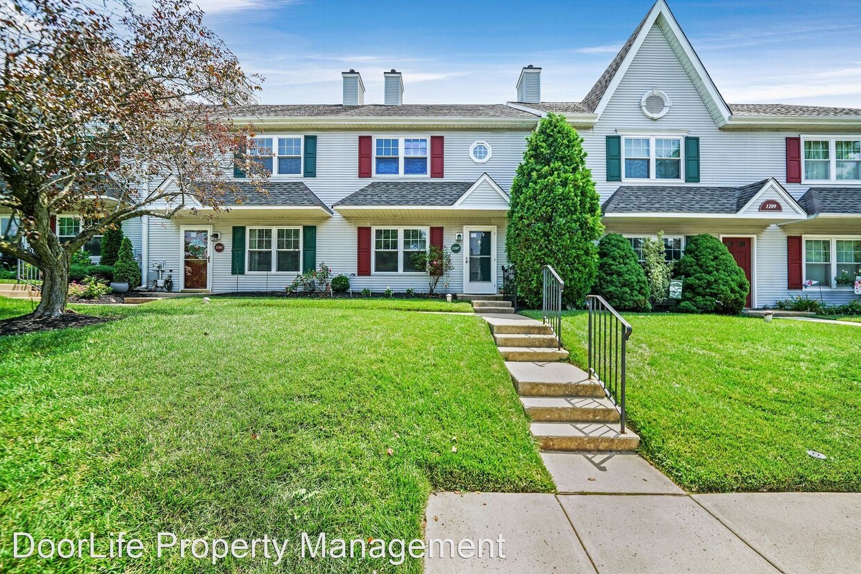 Primary Photo - 3 br, 2.5 bath House - 1207 Timothy Lane