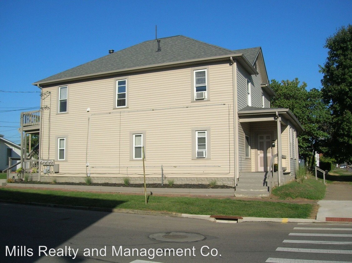 Primary Photo - 237 W Mulberry St