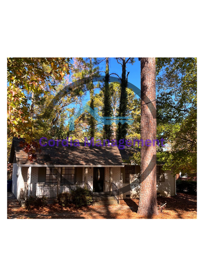 Foto principal - ALL ELECTRIC 3 BR 1.5 Bath Home in College Park