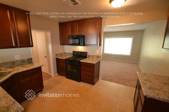 Foto del edificio - 8943 Conway Dr