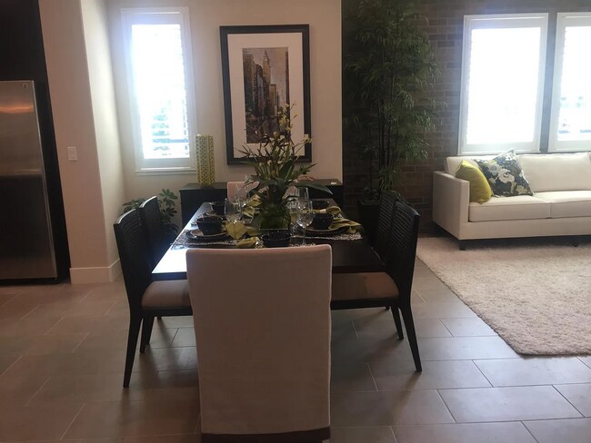 Foto del edificio - 3156 Maguire Way