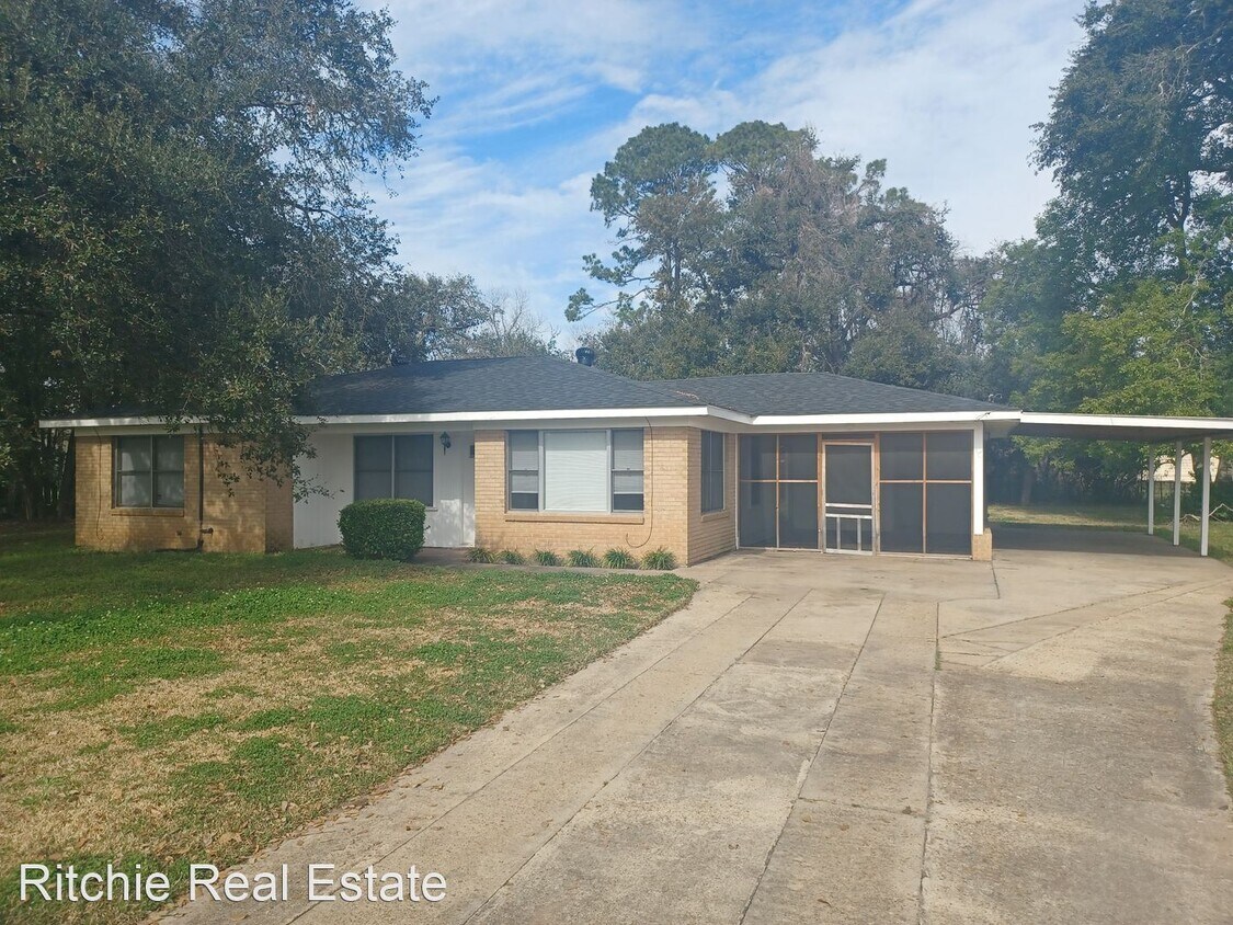 5622 Gene Ball Dr, Alexandria, LA 71302 House Rental in Alexandria