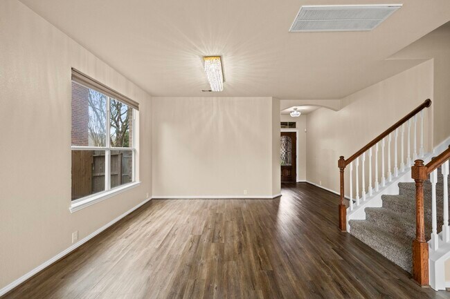 Building Photo - 17414 Aldenwilds Ln