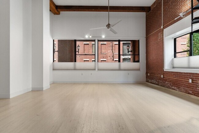 Foto del edificio - 15 Sleeper St