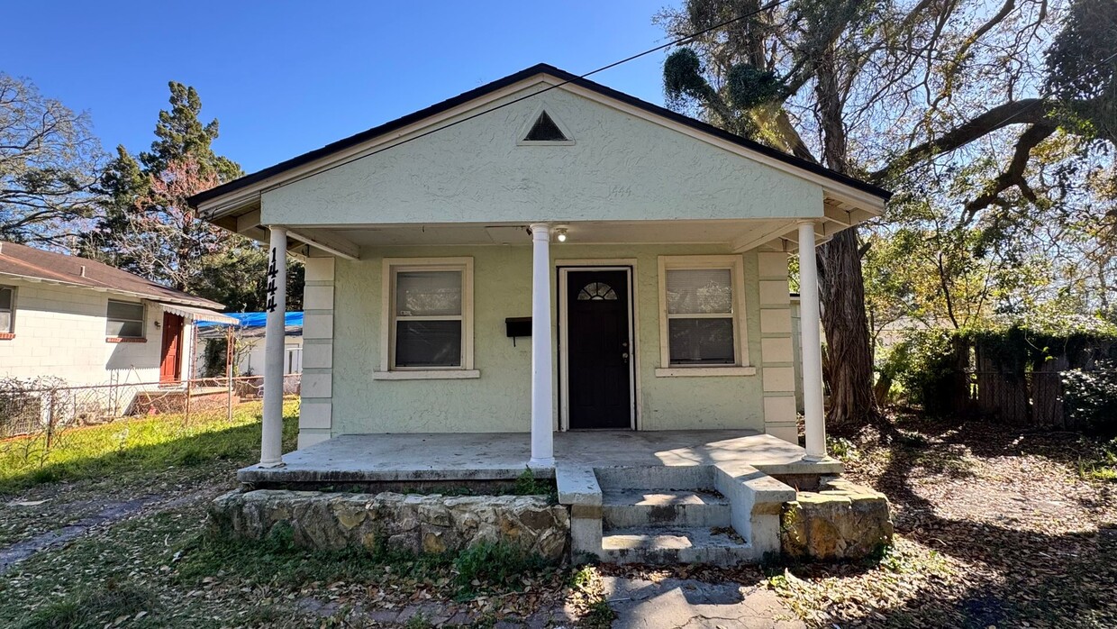 Foto principal - Spacious Home in the Fairfield Neighborhood