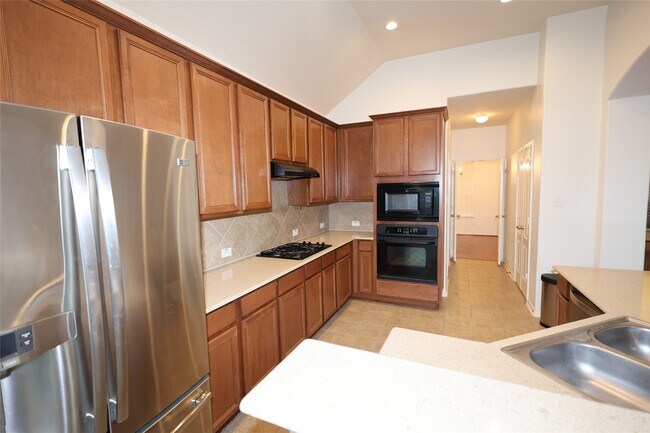 Foto del edificio - 4106 Hidden Fort Ln