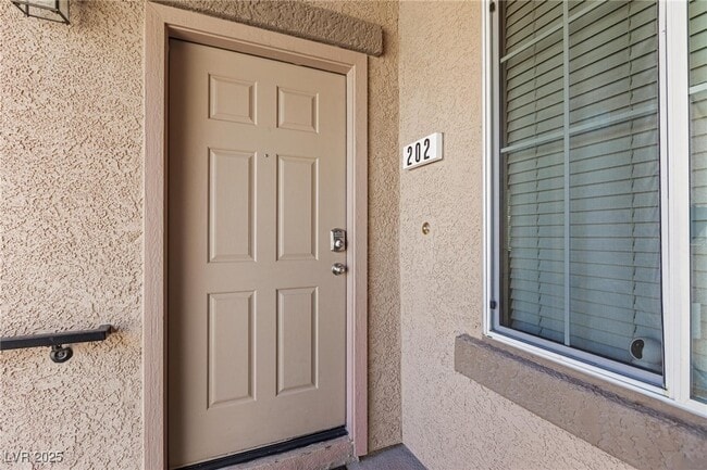 Building Photo - 4725 Basilicata Ln