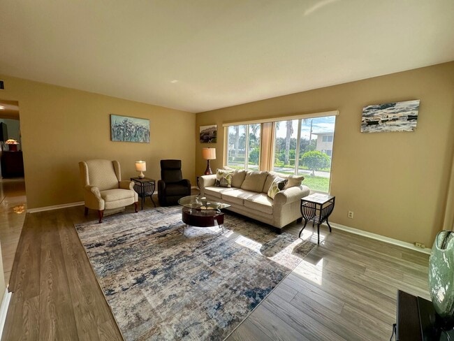 Foto del edificio - 95 North Blvd