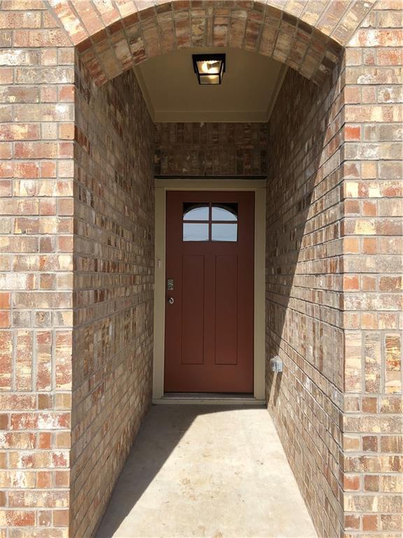 Building Photo - 7004 Ranchito Dr