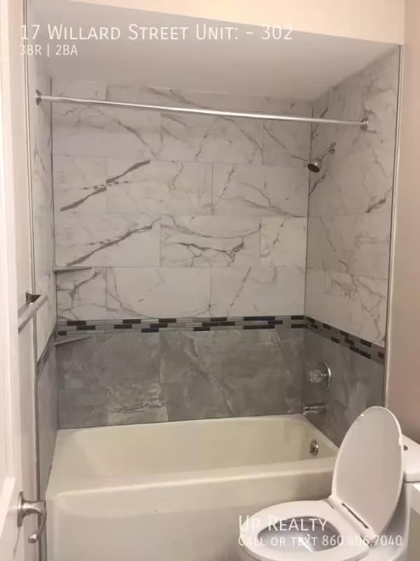 Building Photo - 17-21-21 Willard St