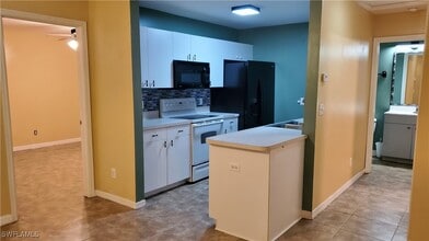 Building Photo - 7319 Albany Rd