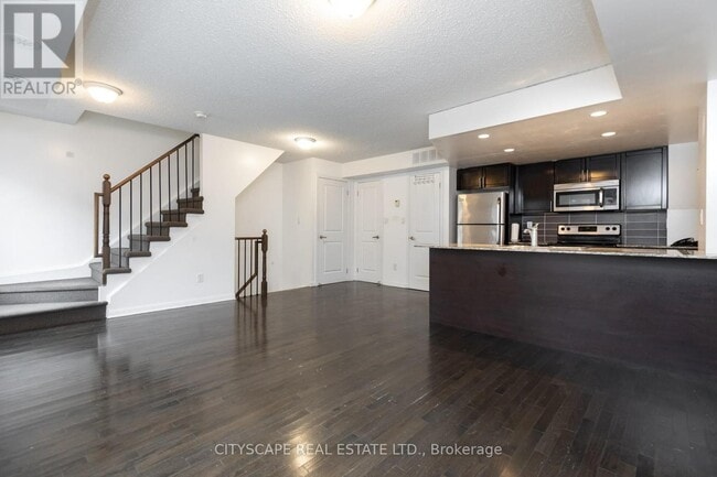 Building Photo - 12 Foundry Ave