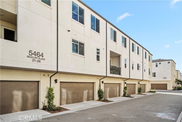 Foto del edificio - 5464 Seacliff Pl