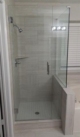 Foto del edificio - 2125 Carnation Ct