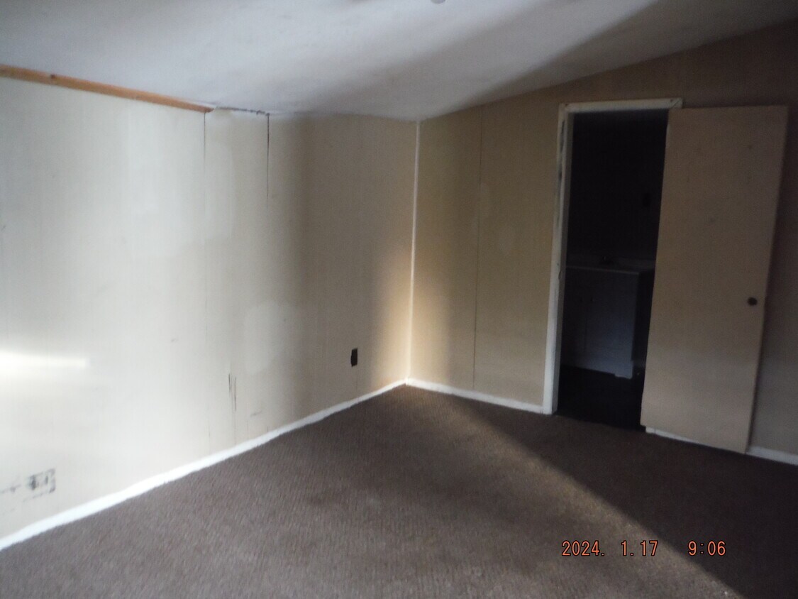 111 E South H St, Gas City, IN 46933 House Rental in Gas City, IN