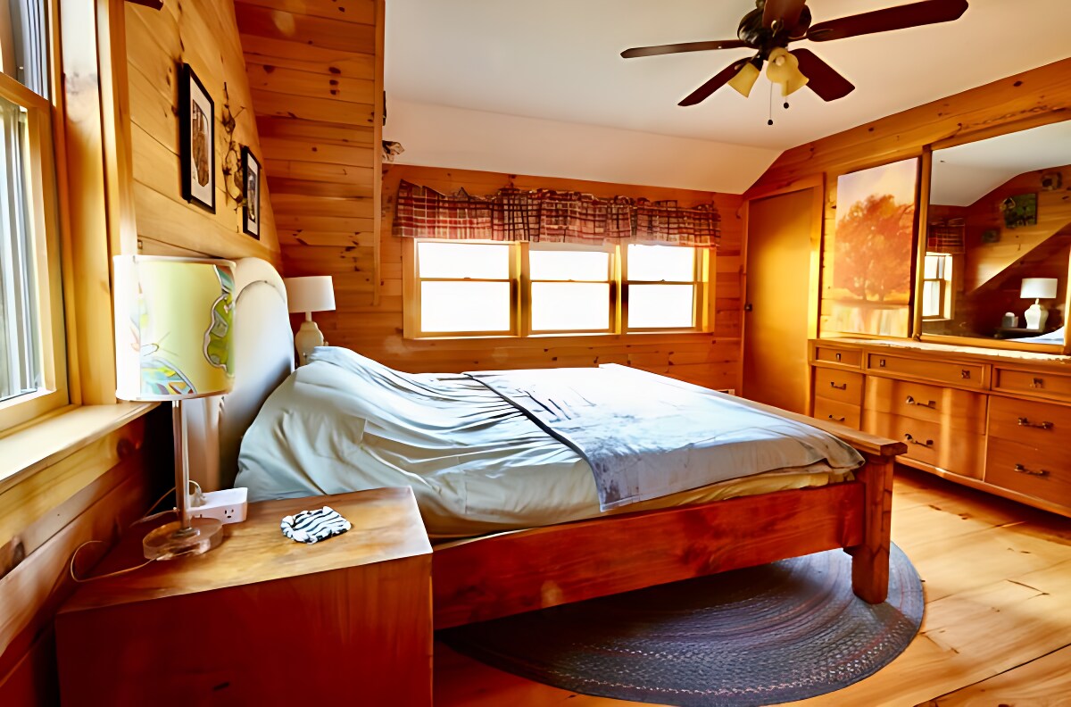 Building Photo - 341 Cy Parker Rd