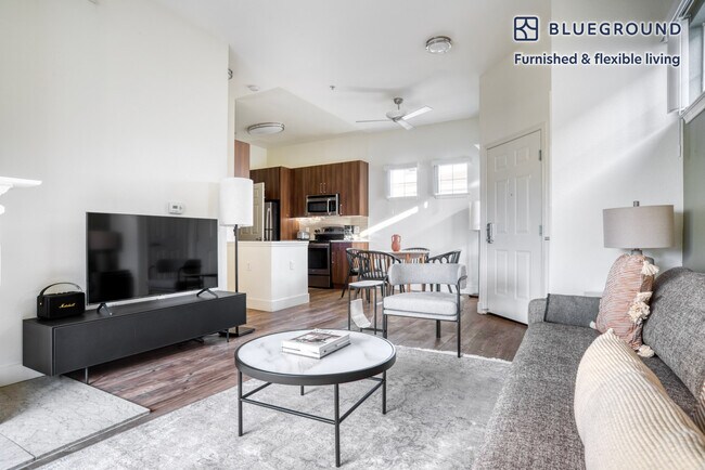 Foto del edificio - 1265 Lakeside Dr