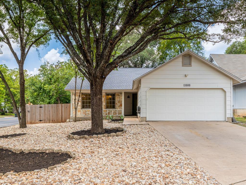 Foto principal - 13000 Meadowheath Cove