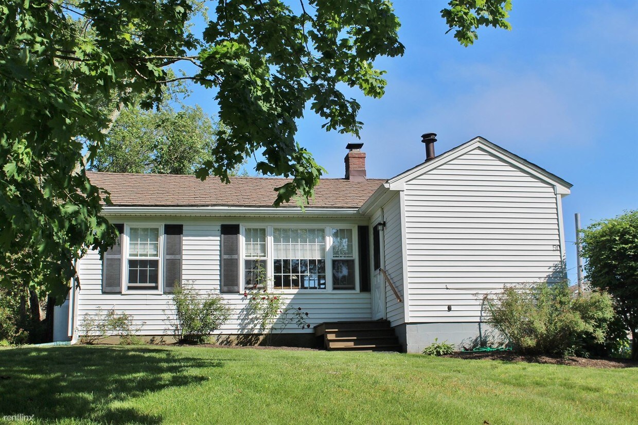 Primary Photo - 50 West St