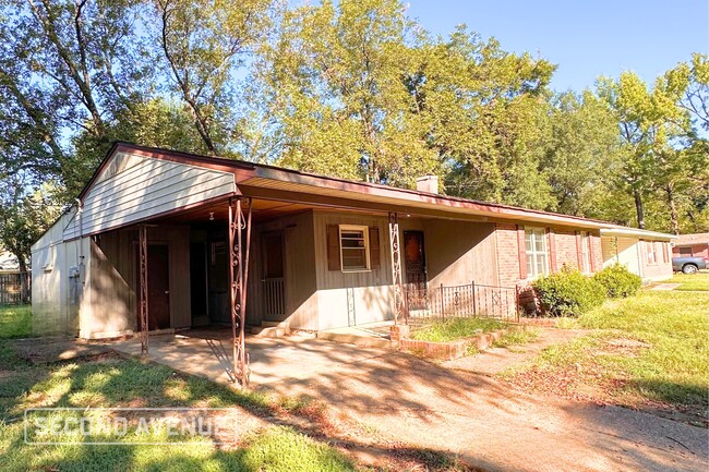 Building Photo - 1737 Tahiti Ln