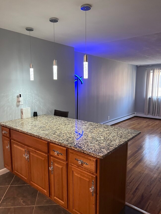 Eat In Kitchen - 3017 Ely Ave