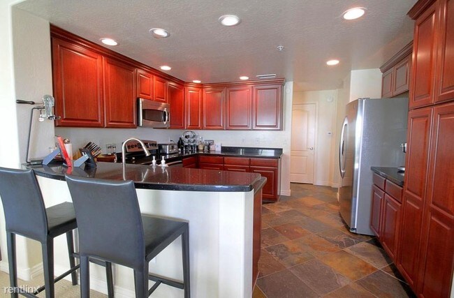 Foto del edificio - 21320 N 56TH St