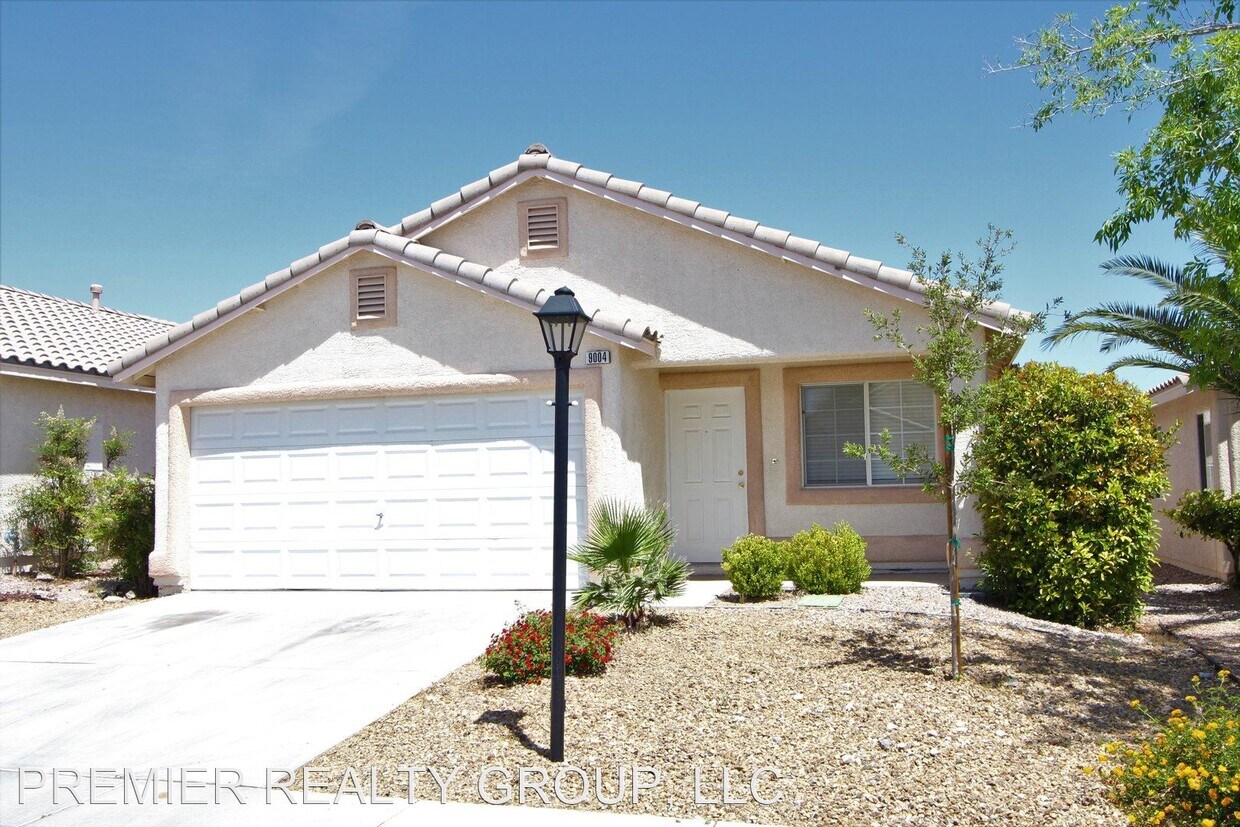 Primary Photo - 3 br, 2 bath House - 9004 Crooked Shell Ave.