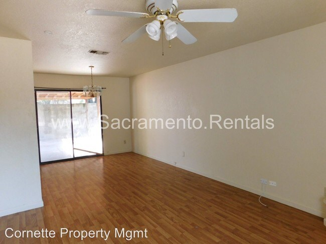 Foto del edificio - 3 br, 2 bath House - 3723 Myrtle Avenue