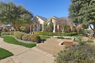Building Photo - 11086 Mansfield Dr