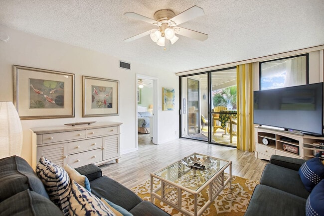 Building Photo - 180 Ocean Hibiscus Dr