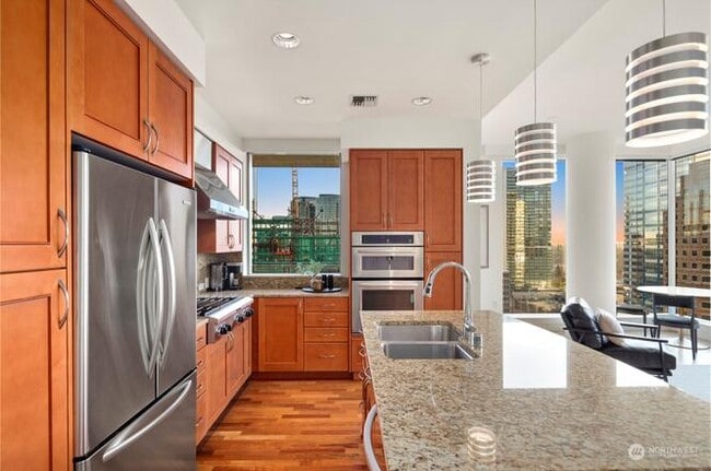 Foto del edificio - 10610 NE 9th Pl